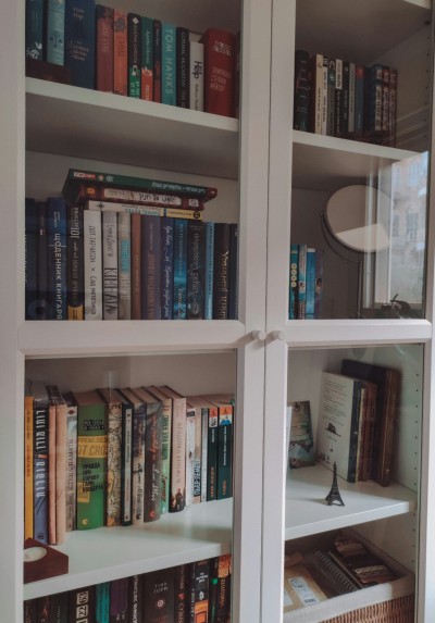 bookscoffeedzen:Home library 📖 For now I have more than 150 books in 6 languages. I want more 💪