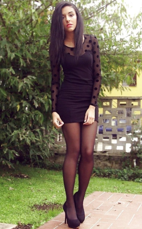 tightsgalore: Your #1 Place for Tights Fashion Inspiration Lovely figure but she doesn’t look 