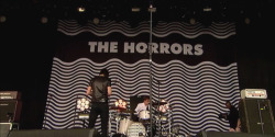 mind&ndash;mischief:  Faris Badwan, The Horrors at Glastonbury 2014 