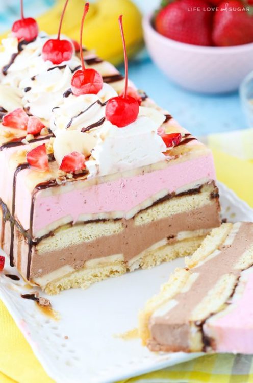 sweetoothgirl:Banana Split Ice Cream Cake Loaf 