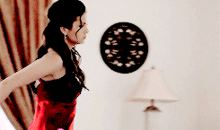 elenasbeloved:   r e d   o n e ,   d e f i n i t e l y .  requested by anonymous