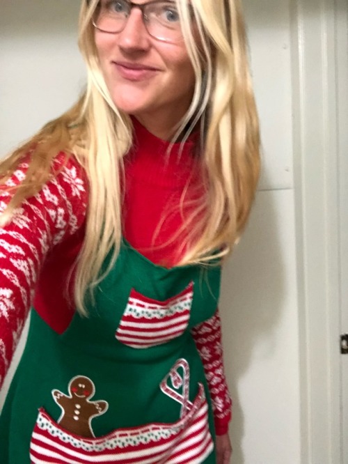 snowness:I got a super ridiculous ugly Christmas sweater dress for my work ugly sweater party on Fri