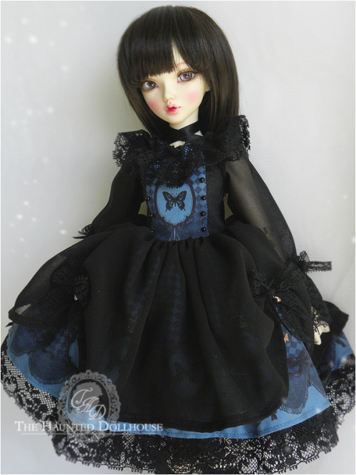 deisdollhouse:MNF BJD dress set: dress and underskirt
