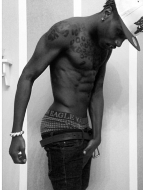 teenharddick:  m-jcob54:  Dammm this chocolate ass nigga sexy AF I’d eat that ass till the break of dawn until he scream n pure pleasure!!!!!!            http://teenharddick.tumblr.com/ 