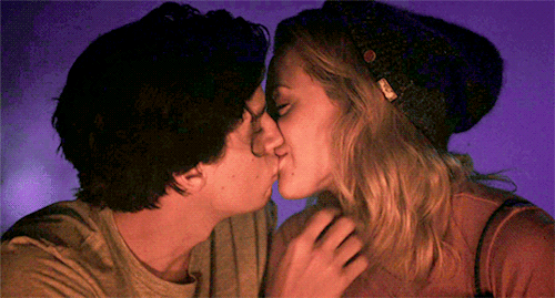 reinhartmendes:From now on, we’re partners. In serpents, in life, all of it. Okay?