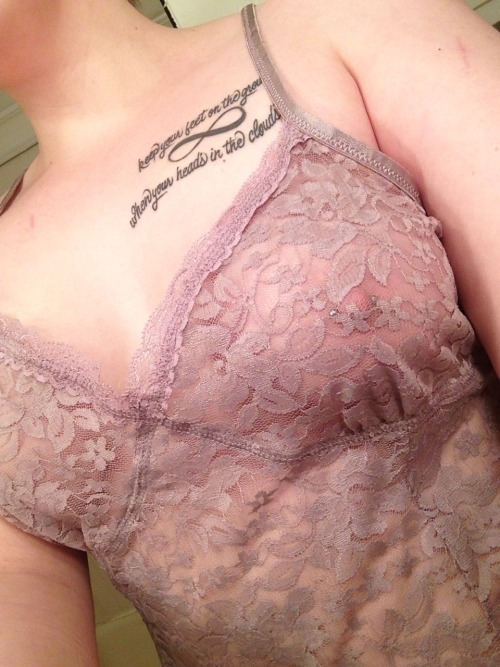 afailuretopunk:  Got a cute nightgown you can see my piercings through 😁 