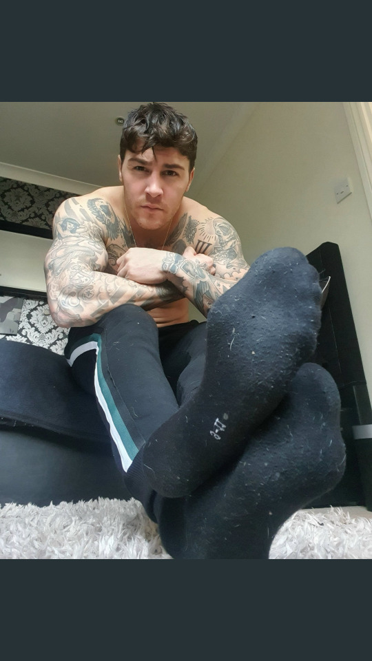 Sugartoes123:Socs-Things:get Your Face On These Feet. Take A Good Smell And Lick.let