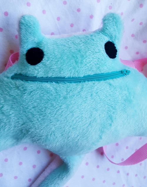 sosuperawesome - Manta Ray Plush PursesPrecious Bbyz on EtsySee...