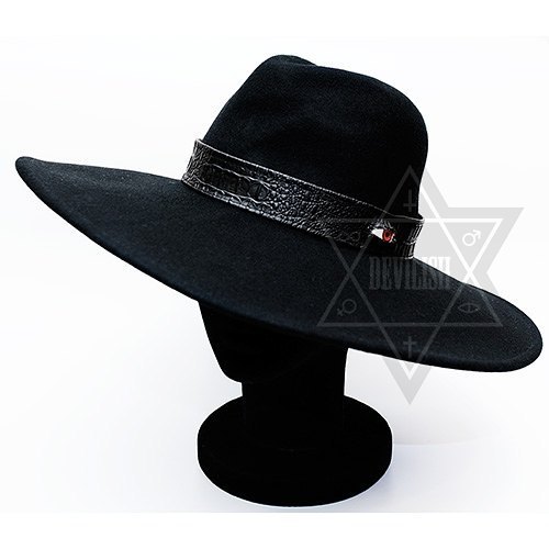 devil666ish:  Sharp-eyed Gentry hat#hat#eye#dragon#monster#devil666ish#avantgardejapan#devilish