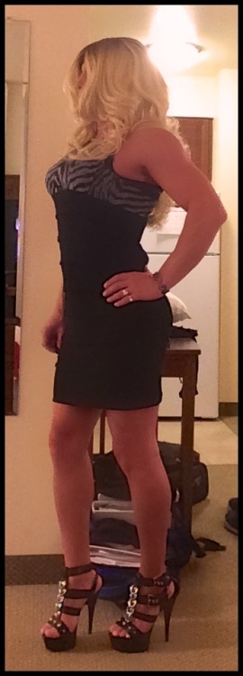 Sex trans-amee:  My LBD cocktail dress! pictures