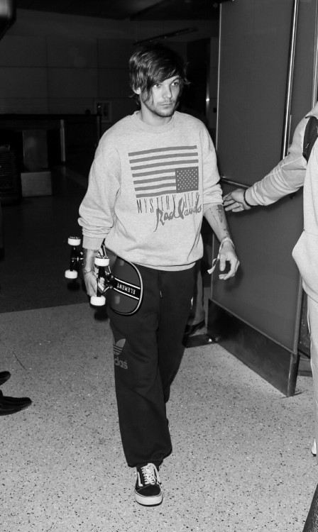 Louis arriving in LAX (28.6.15)