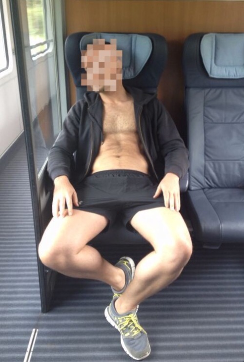 exhibbro: exhibbro: My favorite german exhibitionist  @speedoscologne