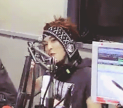 mnseok:  그래 wolf 내가 wolf awoooo 