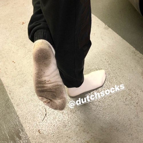 #sockfeet #socksfetish #socks #sockworship #sexysocks #whitesocks #sockedsoles #sockjob #socklove #s