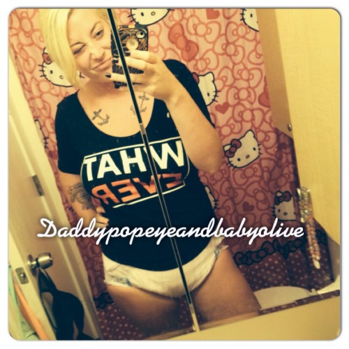 daddypopeyeandbabyolive:  I hate having to put my diaper on myself. Ughhhhhhhh I want my dada. 