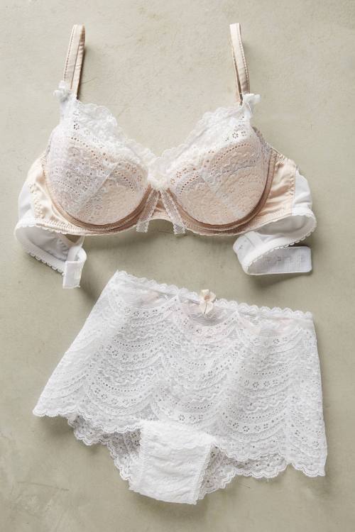 for-the-love-of-lingerie:Mimi Holliday