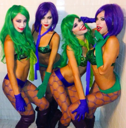 halloweenisforthesexy:Nothing like a foursome of sexy Jokers to get you revved up.