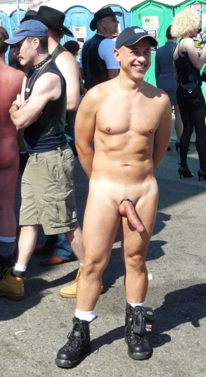 nudistextremist:  Fremont, WA Solstice Parade adult photos