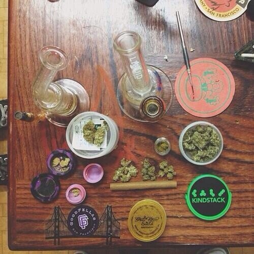 Good vibes & Stoney eyes
