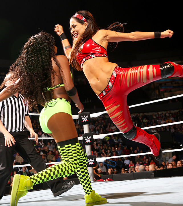 WWE Women 🎃 — Smackdown Flashback - Brie Bella (with Nikki