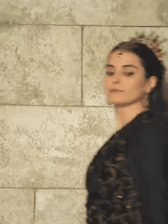 "There Is Neither Safiye Sultan Nor Handan Nor Hmaah Anymore.."