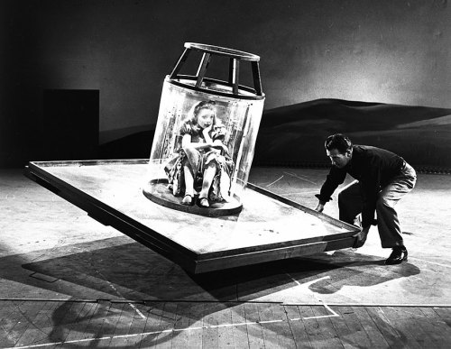 Old Photos Reveal How Disneys Animators Used A Real-Life Model To Draw Alice In Wonderland
