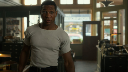 oscarwinner-oliviacolman: Jonathan Majors in Lovecraft Country S01E01 - Sundown (2020) dir. Yann Dem