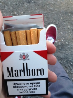 Пушенето убива, както и любовта. P.S. не пуша