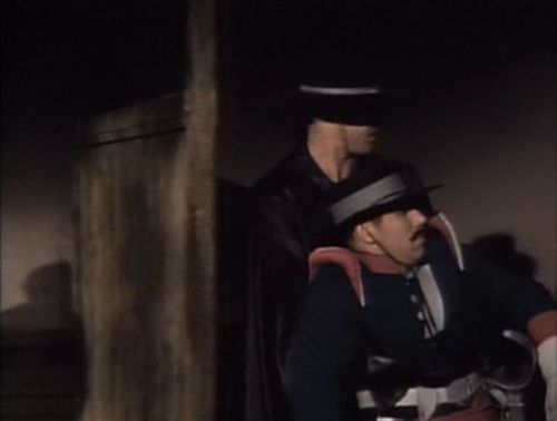 Zorro (1957) S01E37A couple of guys get subdued.