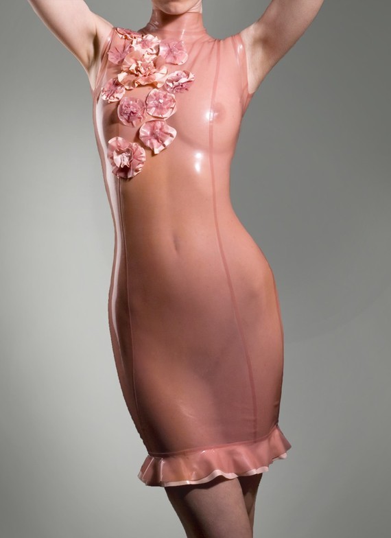 shiny-passions:  Latex