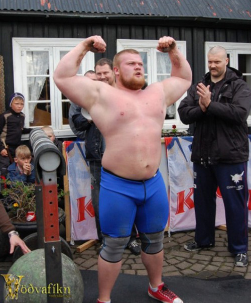 thebigbearcave:  Lord Pall’s special event. 
