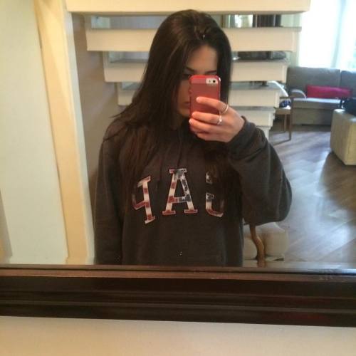 http://streetgrl.tumblr.com/post/154741869637