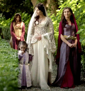 Hatice’s White Brocade Dress, 2x01