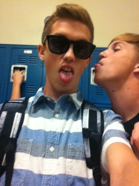 cult-en:  painkillershelpfindsomefeeling:  GOING THROUGH MY PHONE I FOUND THESE~~  JARED TOOK MY PHONE AND TOOK THESE SELFIES LIKE WEEKS AGO  ~~ Featured In The Selfies Is Taylor&Me (: <3   Jareds a thug i guess 