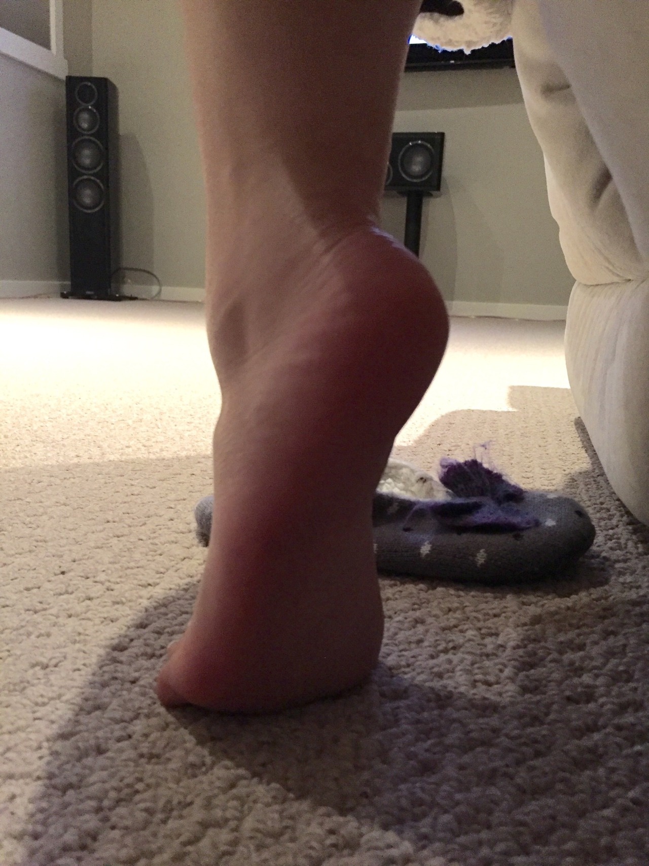 buntoes:  have a great weekend everyone! 🎉 …say bye bye to mah french tips!