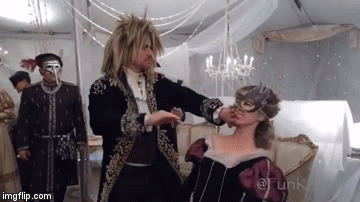 feilongfan:  Channing Tatum shooting Idiotsitter Labyrinth Scene