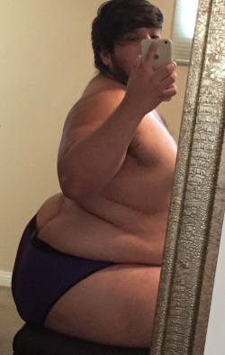 brwnbear550:  Thick in all the right places