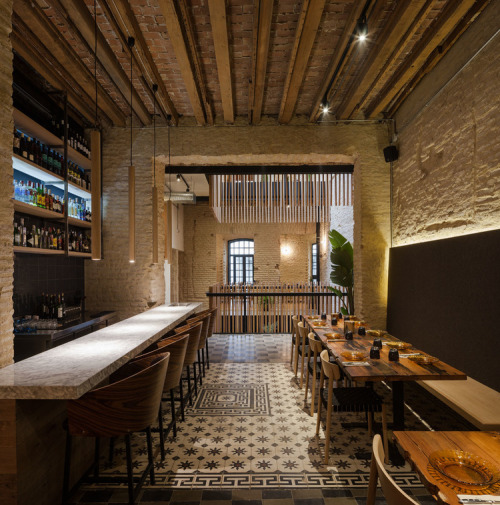 {Lunch-time design dish… is it just me or are you also tiring of this exposed brick/soft indu