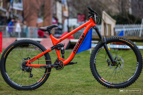matebax:8 Bikes from the Howard Street Dual - Pinkbike