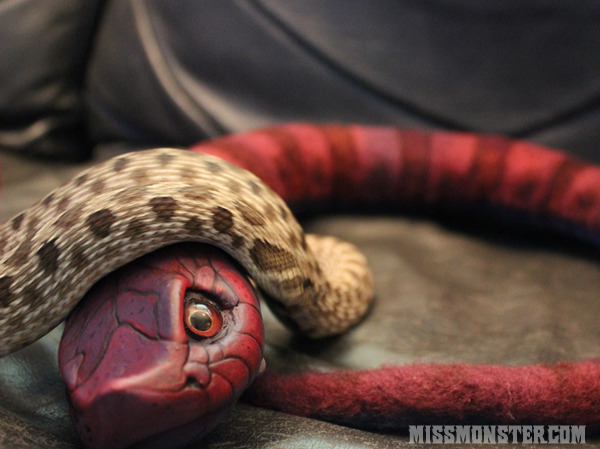 missmonstermel:  NEW DOLL! https://missmonster.myshopify.com/ Here is Hornswoggle