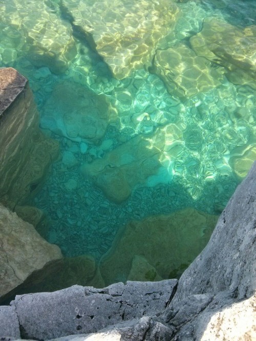 yuriaesthetic:flower pot island. the water was such a pretty blue.