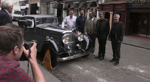 mizgnomer:David Tennant and Michael Sheen (and Neil Gaiman) at the Good Omens Pop-Up Bookshop in Soh
