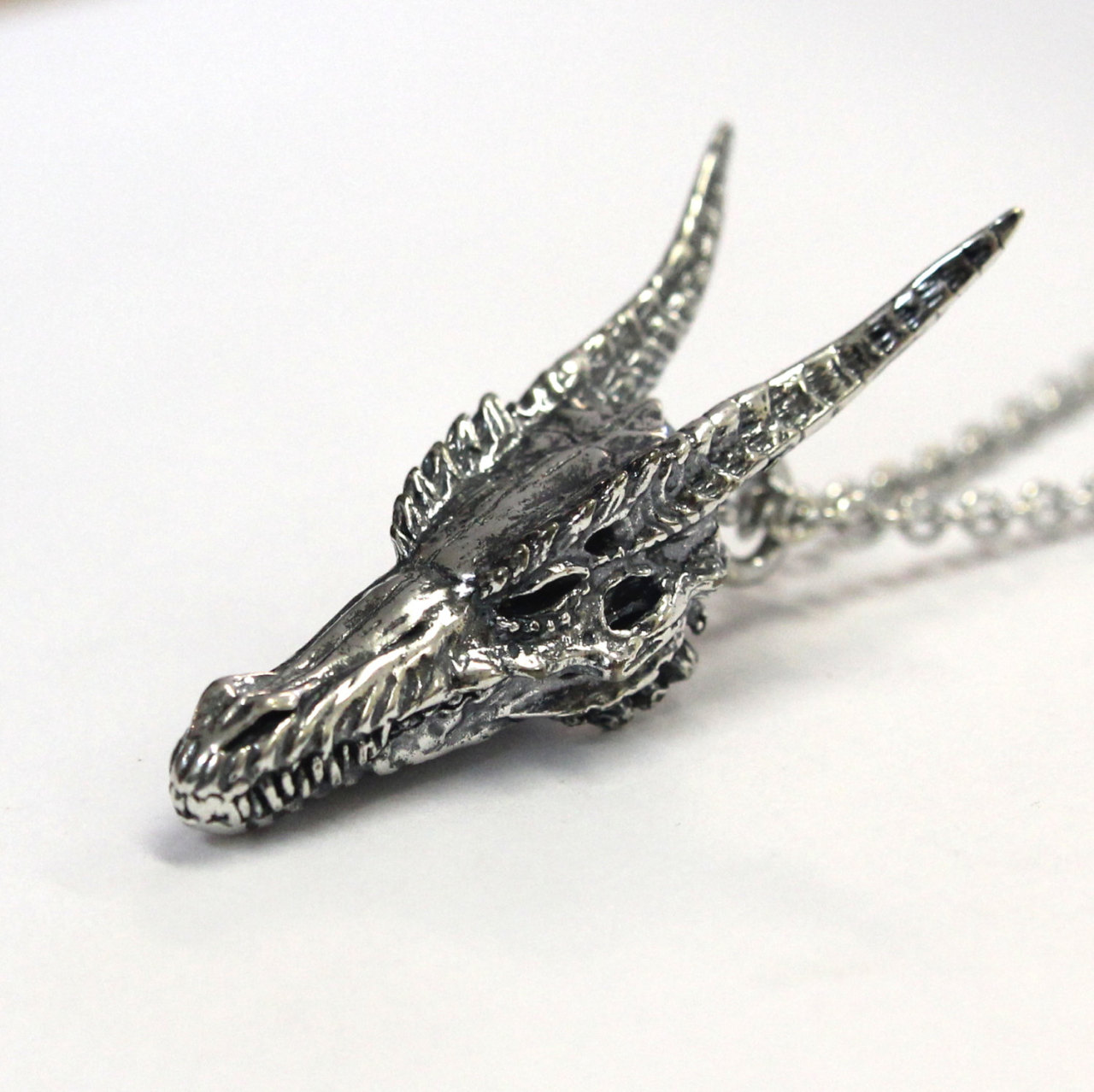u-gun-b-ded3:  sosuperawesome:  Necklaces by mrd74 on Etsy • So Super Awesome is