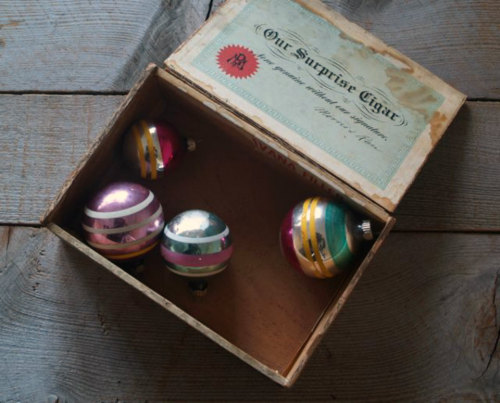 fernfiddlehead: Vintage Striped Christmas Ornaments, Shiny Brite Vintage Ornaments, Holiday Decor, V