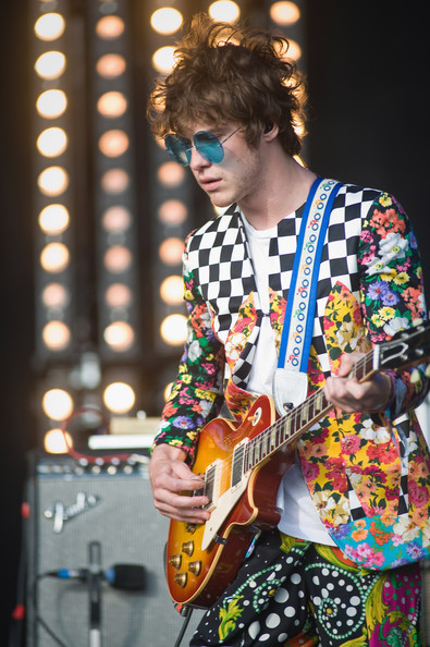 wumbology-101:  Andrew VanWyngarden - Glastonbury 2010