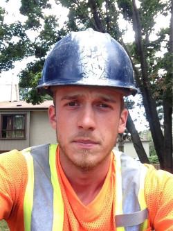 aplethoraofmen:  Construction Tools   Fuckin hot