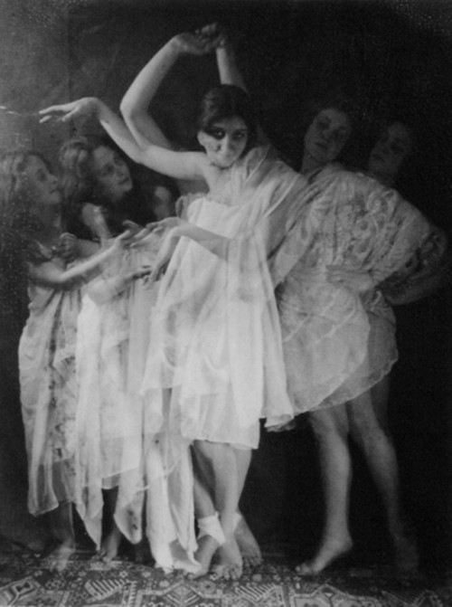 madivinecomedie: Georgi Zimin. Scriabin in Lukin’s dance) 1923.