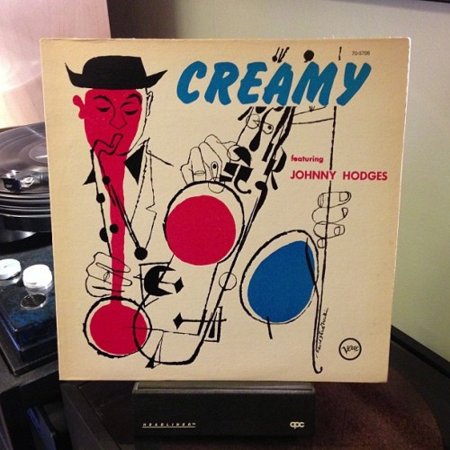 cuyahogabend:  Johnny Hodges - Working on Saturday is more palatable with the conveniences / luxuries of the home office. #verve #jazz #norgran #nowplaying #nowspinning #mono #vinyl #vinyligclub #davidstonemartin 