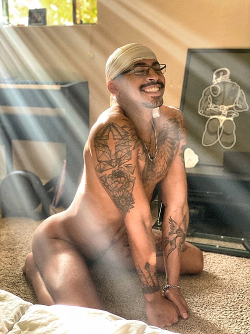 Porn photo :JUDAS @_judaskingFollow Blaqhomme 