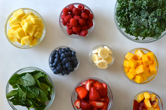 beautifulpicturesofhealthyfood:  Mixed Berry Smoothie; Mango Peach Smoothie; Green